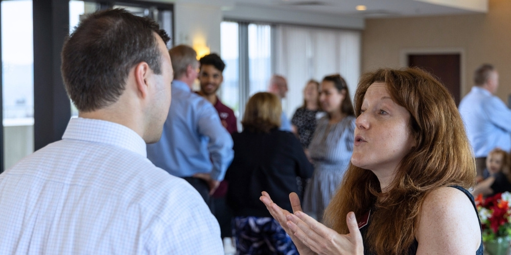 MBA recruiter speaks to student